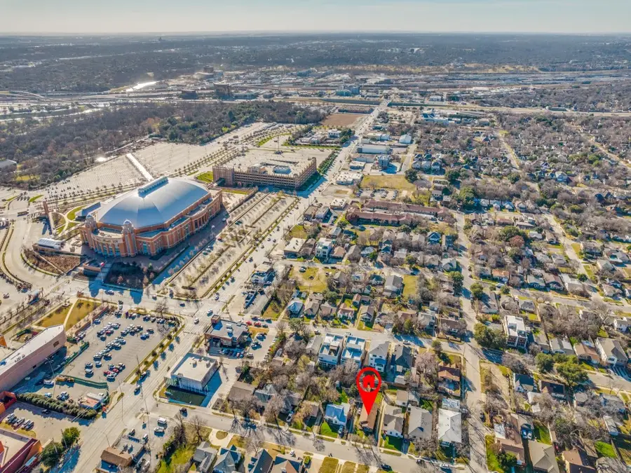 3633 Washburn Avenue, Fort Worth, TX 76107 - Image #3