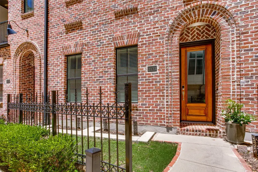 2123 Diversey Street, Dallas, TX 75201 - Image #3