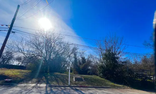 1537 Fleetwood Street, Dallas, TX 75223