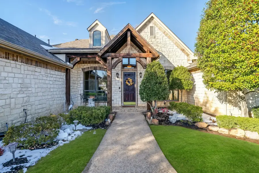 1302 Killian Drive, Mansfield, TX 76063 - Image #2