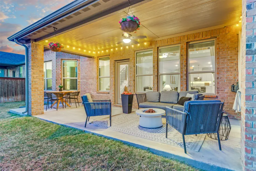 208 Lemley Drive, Fort Worth, TX 76131 - Image #2