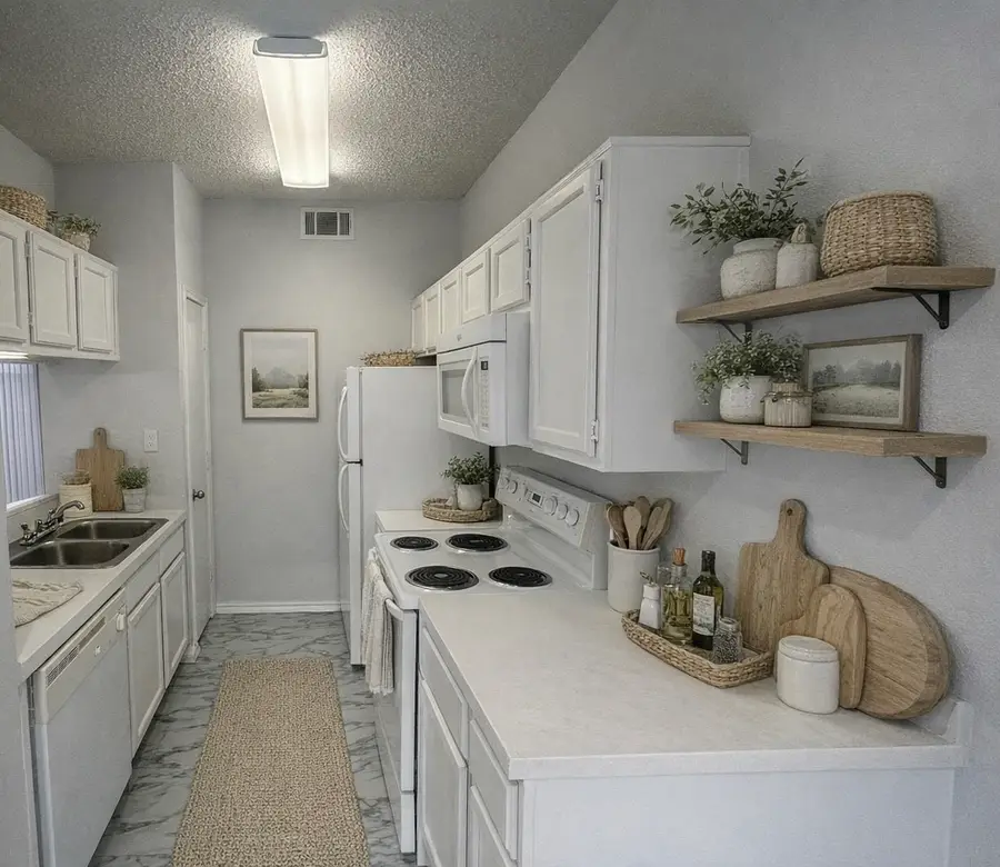 7126 Holly Hill Drive #108, Dallas, TX 75231 - Image #2