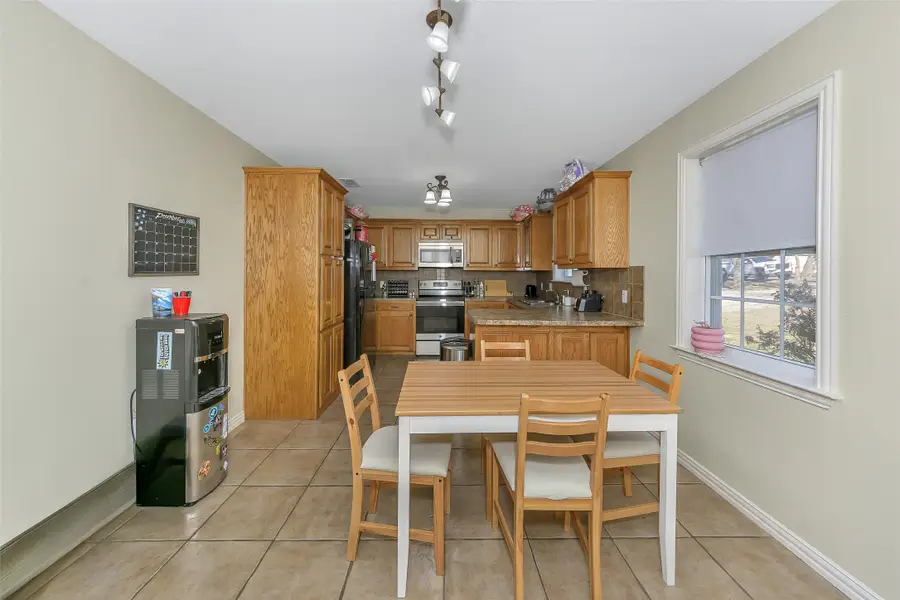 203 N Church Street, Blue Ridge, TX 75424 - Image #3