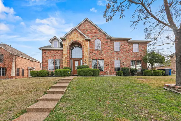 942 Marisa Lane, DeSoto, TX 75115