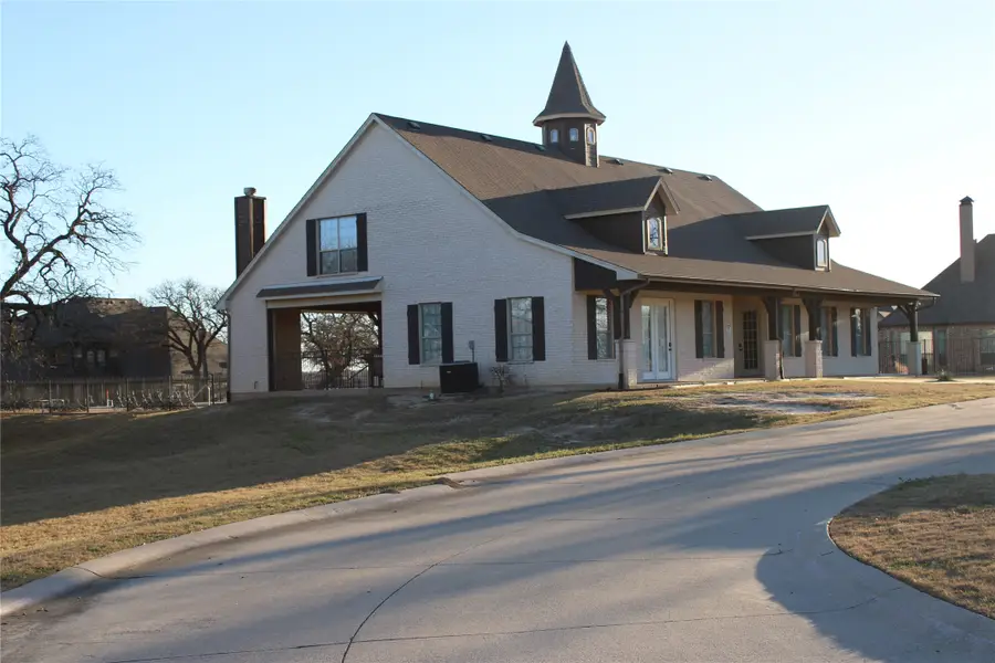 107 Heritage Drive, Boyd, TX 76023 - Image #3