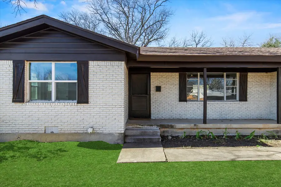 3517 Garwood Drive, North Richland Hills, TX 76117 - Image #3