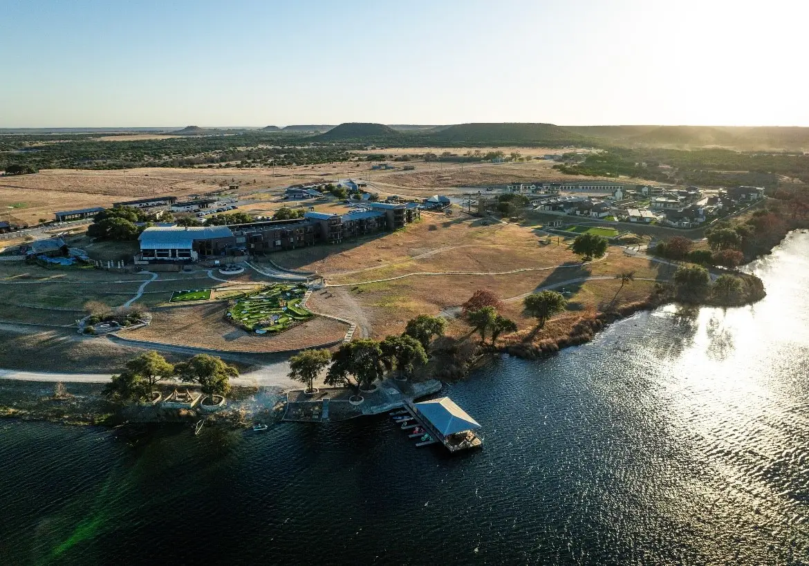 325 Emma Jean Trail, Iredell, TX 76649 - Image #1