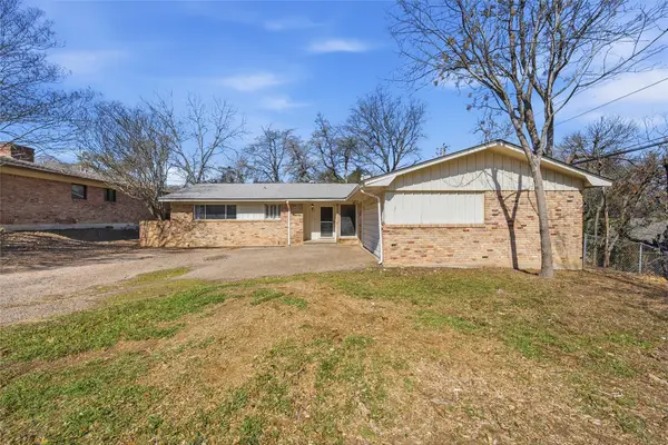 8701 Midway Drive, Woodway, TX 76712