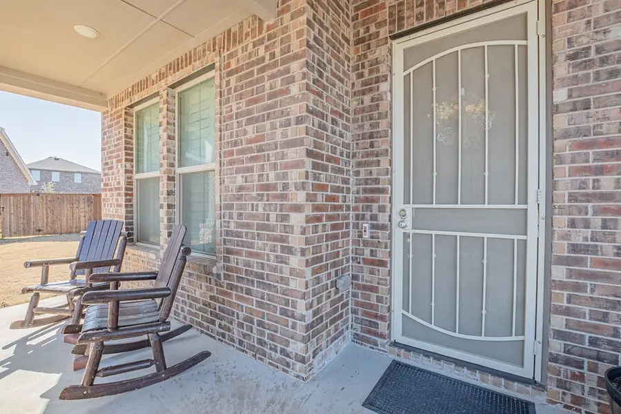 1869 Arbor Drive, Forney, TX 75126 - Image #3