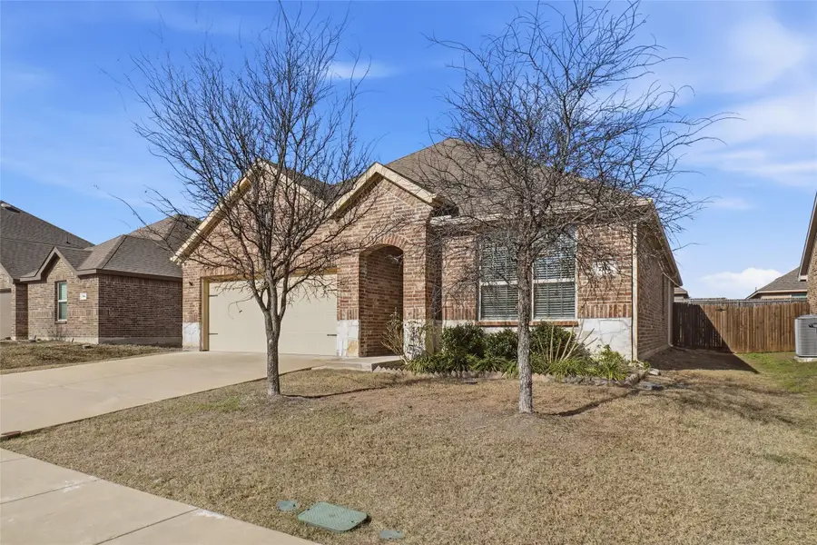 704 Saddle Club Way, Princeton, TX 75407 - Image #2
