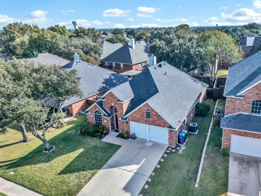 6404 Eagle Creek Drive, Flower Mound, TX 75028 - Image #2