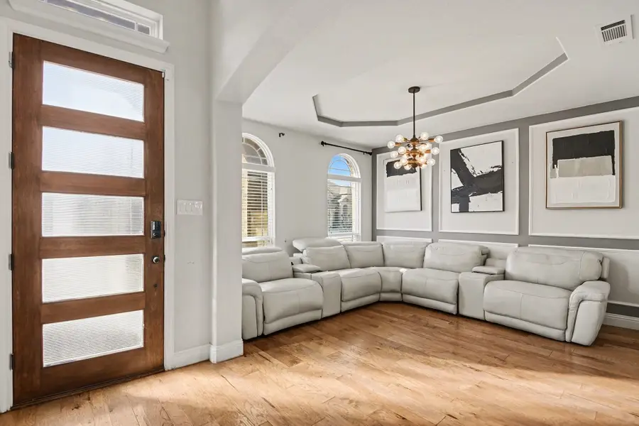 6116 Cooper Creek Street, Fort Worth, TX 76179 - Image #3