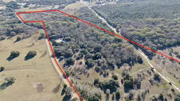 440 Boulton Creek Road, Flatonia, TX 78949