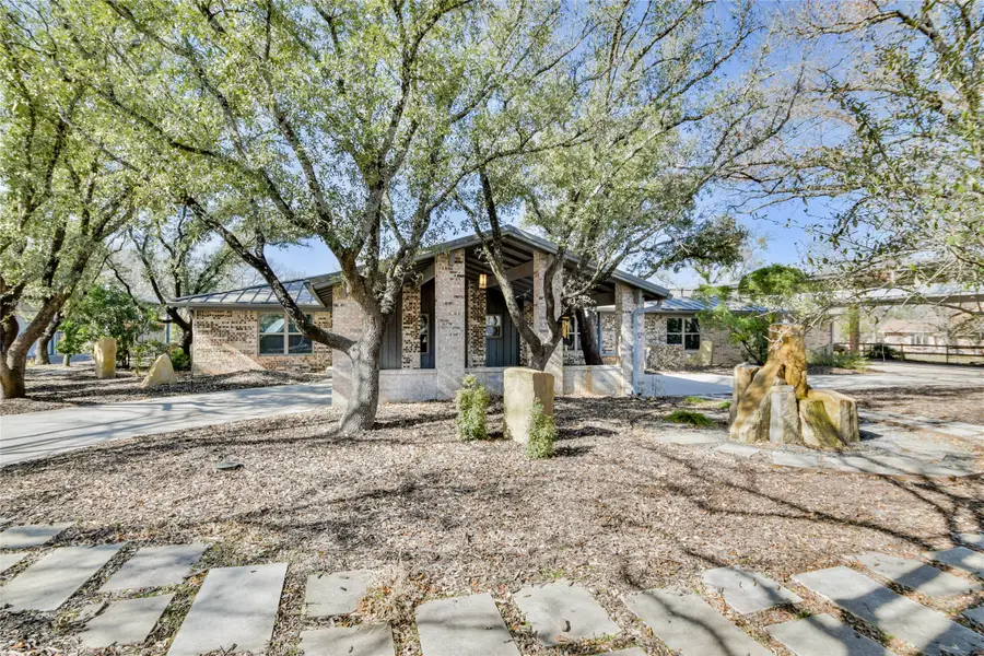 712 Squaw Creek Road, Willow Park, TX 76087 - Image #2