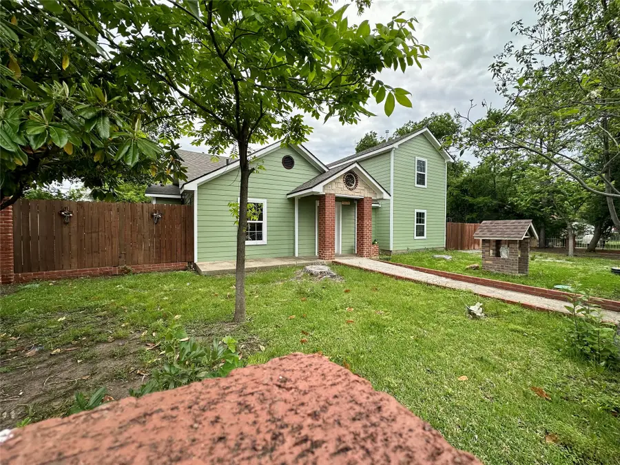 3642 Ada Avenue, Fort Worth, TX 76105 - #3