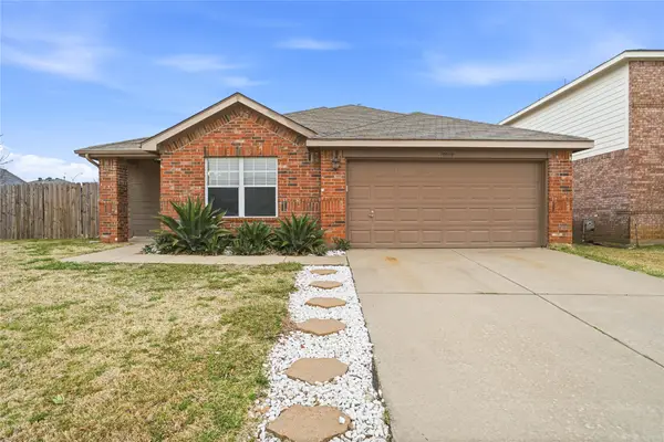 10809 Deer Trail, Fort Worth, TX 76140