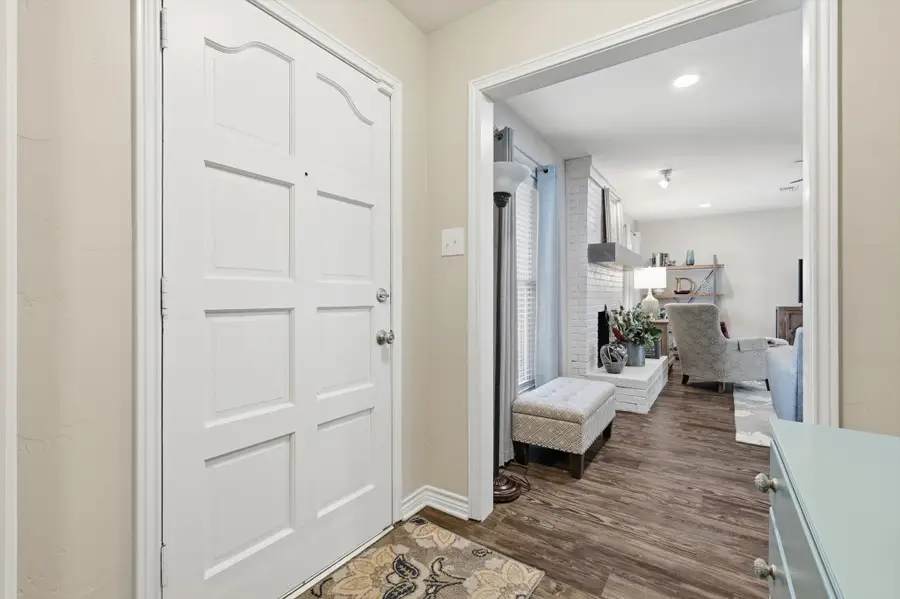 1632 Juniper Lane, Lewisville, TX 75077 - Image #3