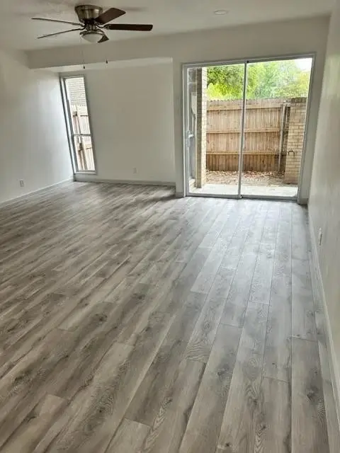 926 S Weatherred Drive #11B, Richardson, TX 75080 - Image #2