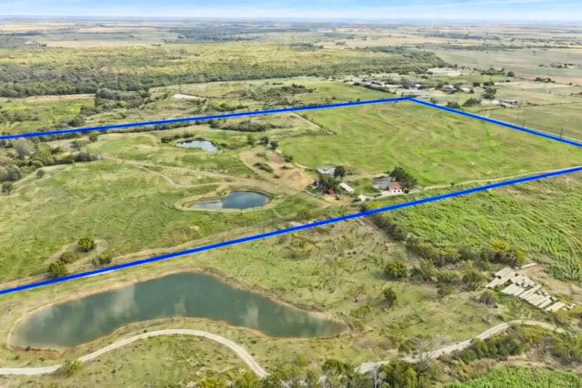 10815 Hames Road, Pilot Point, TX 76258 - Image #1