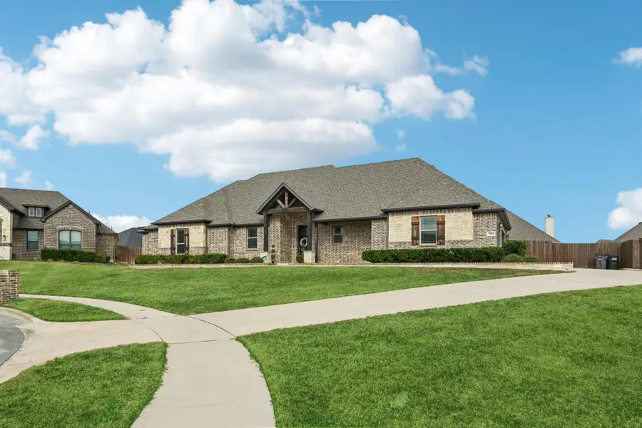 7041 Plum Court, Ovilla, TX 75154 - Image #2