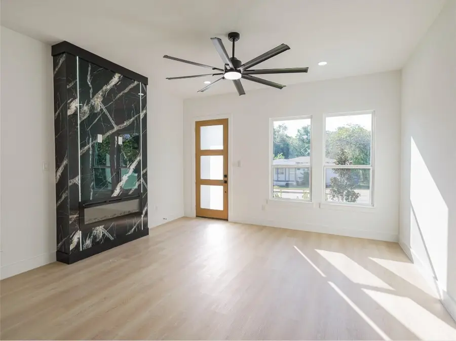 4623 Luzon Street, Dallas, TX 75216 - Image #2