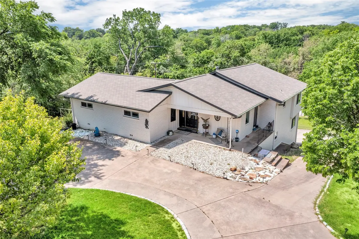 110 Vanshire Road W, Lakeside, TX 76108 - Image #1