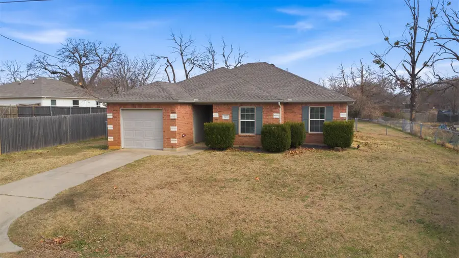 503 Caddell Street, Aubrey, TX 76227 - Image #3