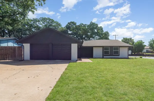 6908 Briardale Drive, North Richland Hills, TX 76182