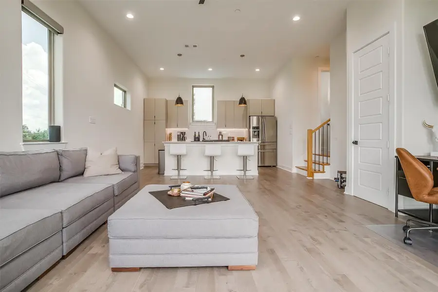 3231 Elihu Street #101, Dallas, TX 75210 - Image #2