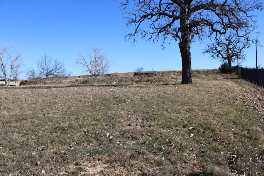 102 Heritage Drive, Boyd, TX 76023 - Image #2