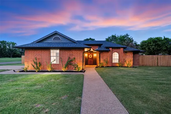 100 Deer Creek, Waco, TX 76705