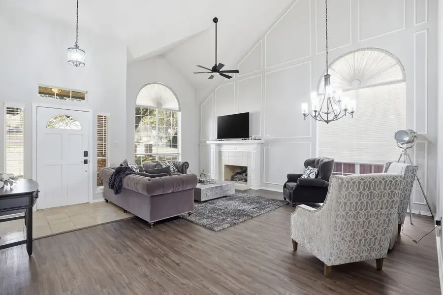 3944 Cedar Ridge Drive, Bedford, TX 76021 - Image #2