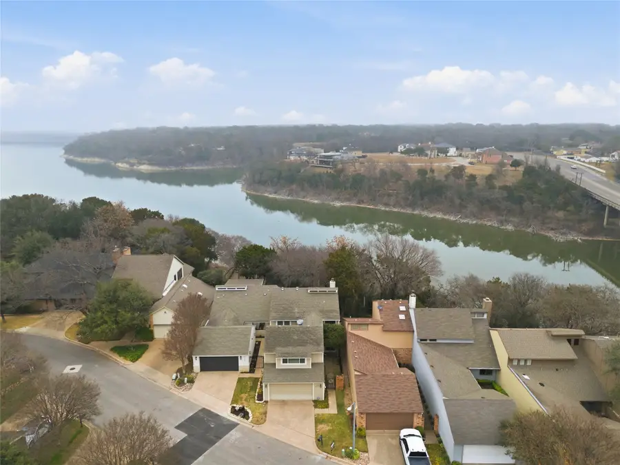 4506 Village Oak Drive, Waco, TX 76710 - Image #3