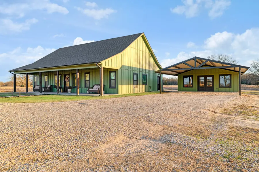 860 County Road 2420, Honey Grove, TX 75446 - Image #3