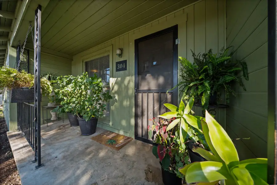 304 S 1st Street, Abbott, TX 76621 - Image #3