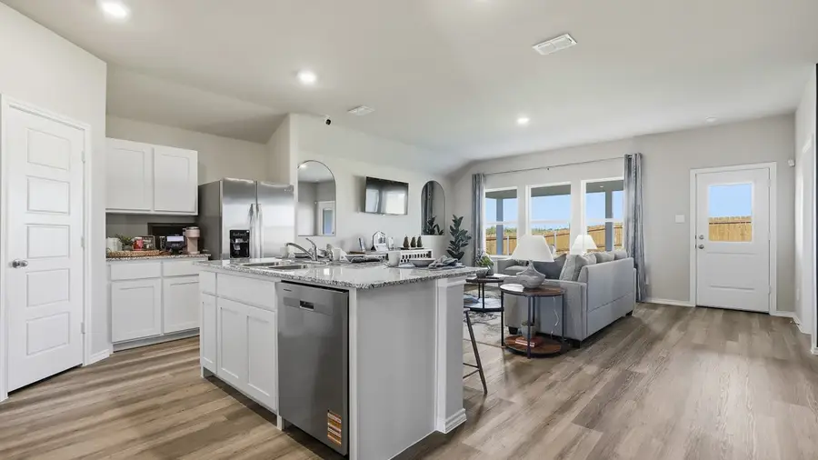 1701 Leevon Lane, Fort Worth, TX 76140 - Image #2