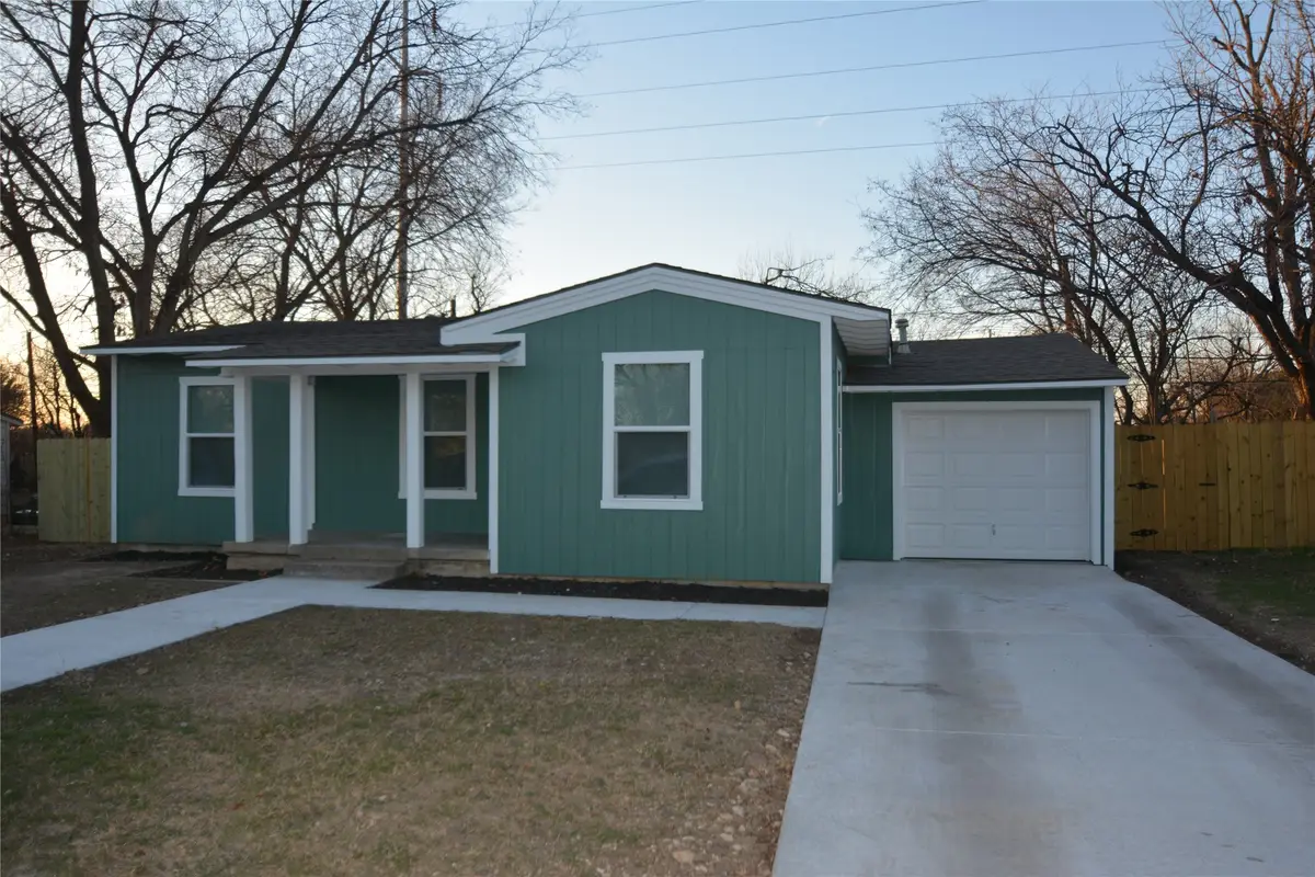 4240 Cherokee Trail, Fort Worth, TX 76133 - Image #1