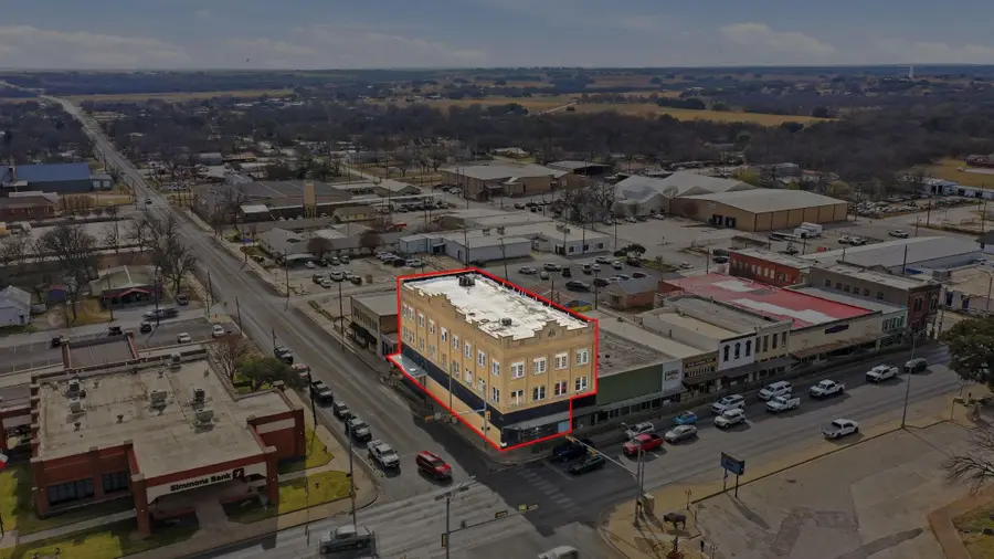 107 S Austin Street, Comanche, TX 76442 - Image #3