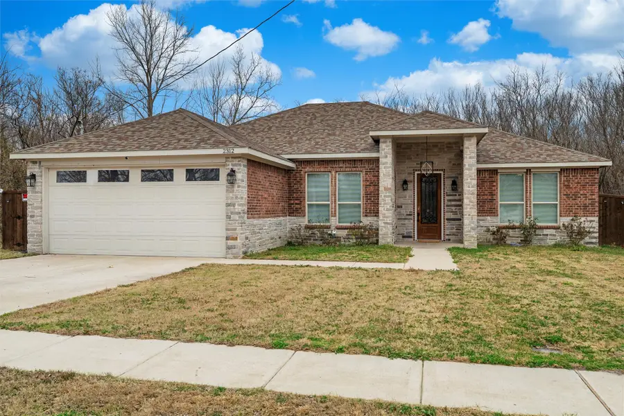 2312 Pace Street, Greenville, TX 75401 - Image #2