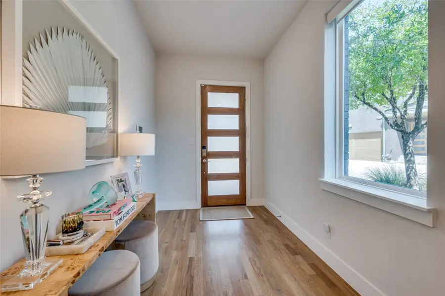 9142 Prado Lane, Dallas, TX 75220 - Image #2