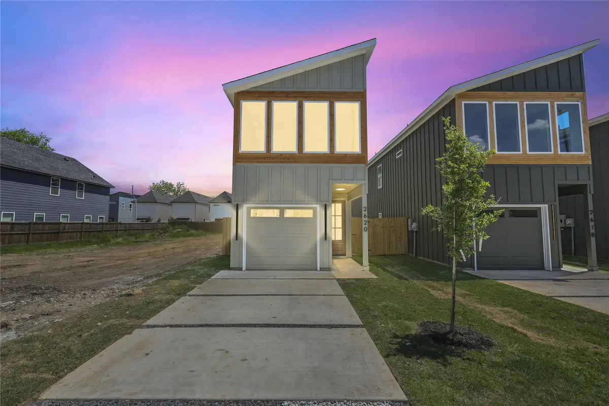 2620 Peabody Avenue, Dallas, TX 75215 - Image #1