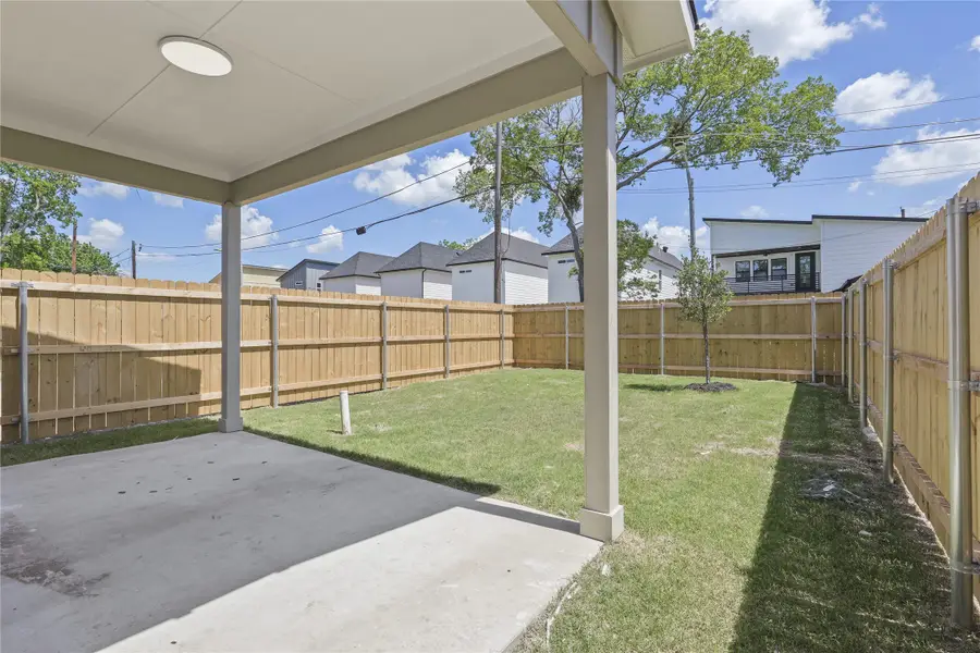 2620 Peabody Avenue, Dallas, TX 75215 - Image #3