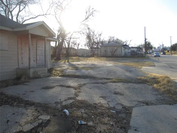 3517 Forney Road, Dallas, TX 75223