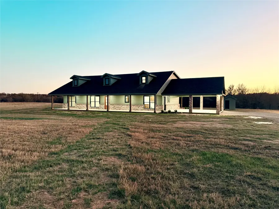 175 Flint Lane, Chico, TX 76431 - Image #2