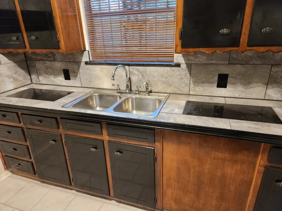 5820 Blackmore Avenue, Fort Worth, TX 76107 - Image #3