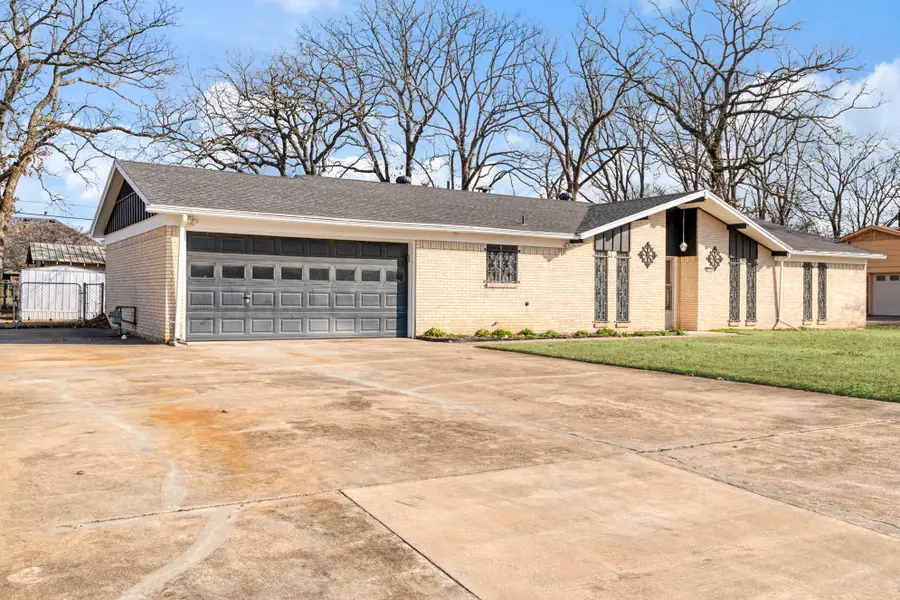 175 45th Street Sw, Paris, TX 75460 - #2