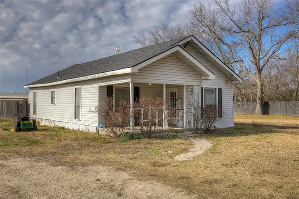 50 County Road 3557, Sulphur Bluff, TX 75481