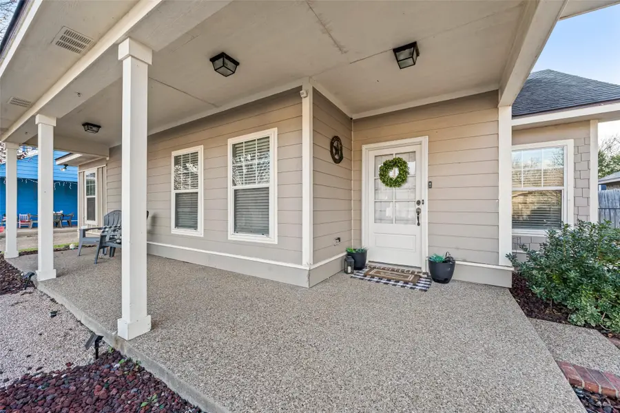 104 Flat Creek Drive, Robinson, TX 76706 - Image #2