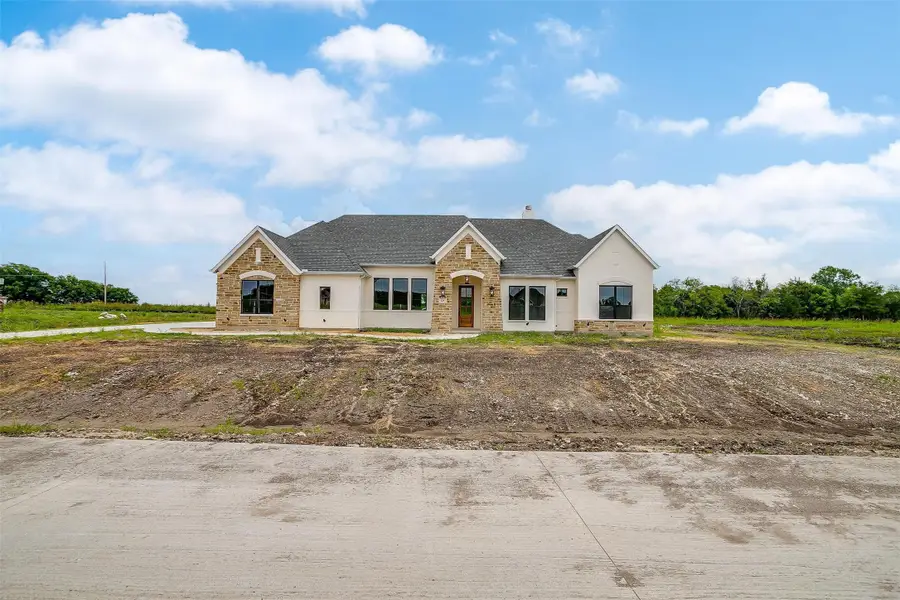 125 Aiden Drive, Waxahachie, TX 75165 - Image #3