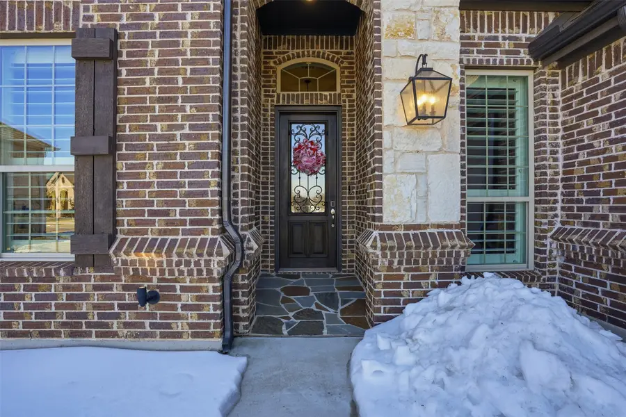 12132 Indian Creek Drive, Fort Worth, TX 76179 - Image #2